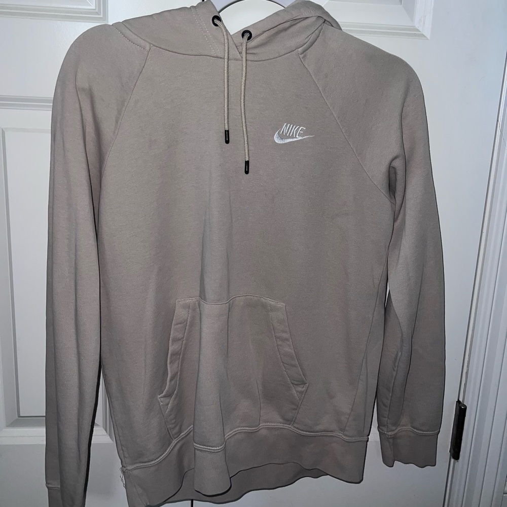 NEW Nike Sportswear Club Fleece Pullover Hoodie (Beige)